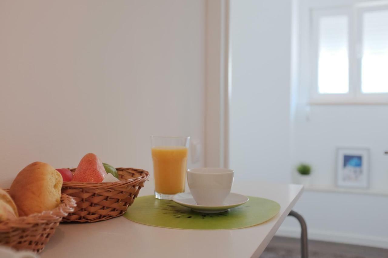 Like-Home-T1 Apt-Campo De Ourique Лиссабон Экстерьер фото